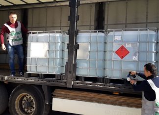 Mariglianella (Napoli), sequestrato alcool di contrabbando: tre denunce