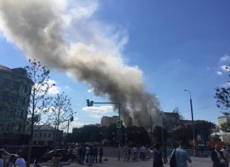 Germania, esplosione e incendio in una raffineria: 8 feriti