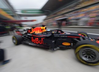 F1, Gp Cina: trionfa Ricciardo davanti a Bottas e Raikkonen