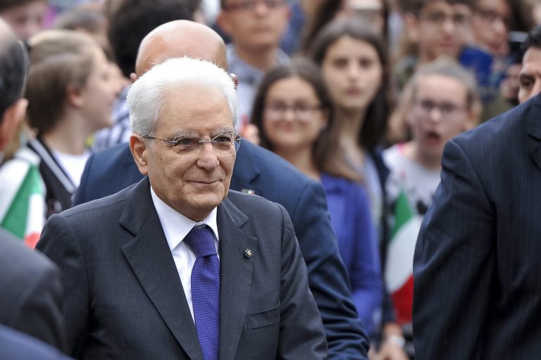 Mattarella ricorda la strage di Ustica: “Si cerchi la verità, con la collaborazione degli alleati”