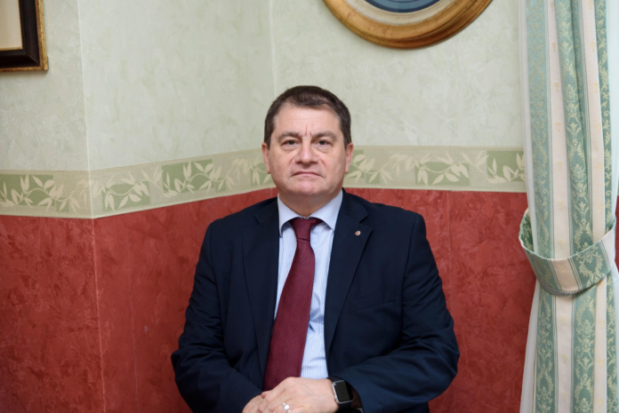 L'avvocato Raffaele Gaetano Crisileo