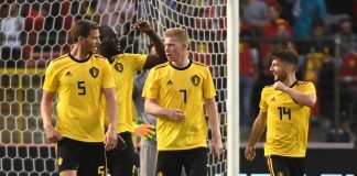 Belgio e Inghilterra in campo