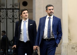 Governo, Fraccaro: è squadra del cambiamento, buon lavoro ai nuovi