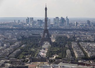Francia, nuove scritte antisemite tra le strade di Parigi