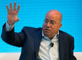 Ue, Bannon lancia ‘The Movement’ per sostenere i populisti nel 2019