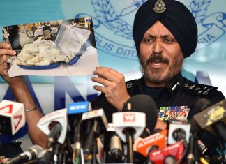 Scandalo in Malesia: Najib Razak incriminato per corruzione