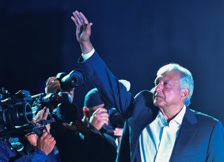 Obrador grande favorito alle presidenziali del Messico