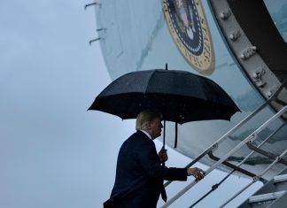 Dazi, domani incontro Juncker-Trump: missione stop tariffe auto