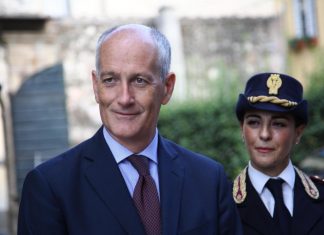 Cybersicurezza, Gabrielli: rischio di escalation di attacchi hacker altissimo