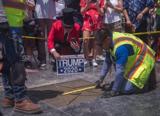 Usa, West Hollywood approva rimozione stella Trump in Walk of Fame