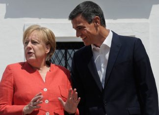 Migranti, Sanchez-Merkel: intesa per più sostegno europeo a Marocco