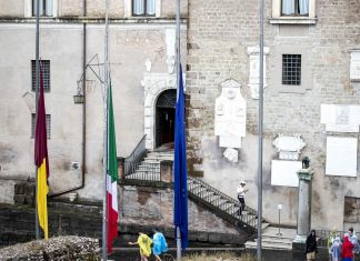 Governo, Bernini: grande caos tra Genova, migranti ed economia