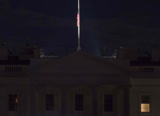 Usa, le reazioni in patria e nel mondo alla morte di John McCain