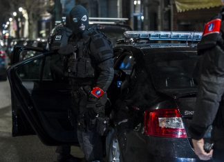 Bruxelles, attacco a poliziotto: per la Procura non è terrorismo