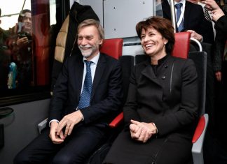 Svizzera, crisi di governo: si dimette il secondo assessore in una settimana