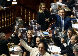 Milleproroghe, Fraccaro: proteste opposizioni su fiducia senza fondamento