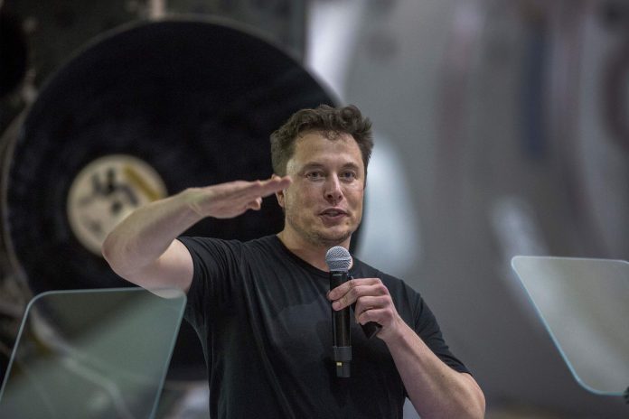 Musk lascia la presidenza Tesla