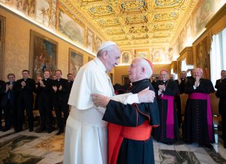 Papa contro gli affaristi del regno di Dio: ricordate vostre origini