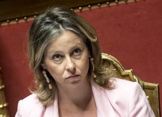 Grillo a Regioni: solo insieme possiamo garantire salute e salvare Ssn