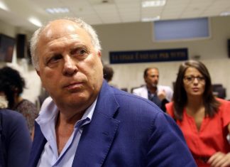 Firenze, il padre di Magherini: “Vendo tutto per dare giustizia a mio figlio”