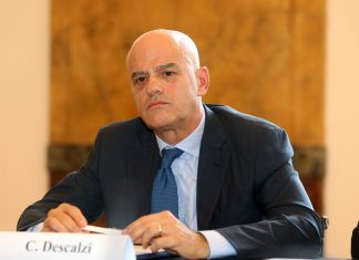 Eni, firmato un accordo con Adnoc per la concessione del gas di Ghasha