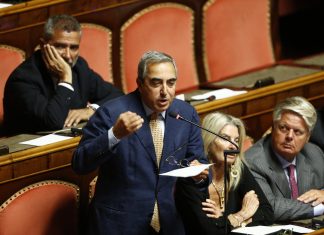 Governo, Gasparri(Fi): rischia essere incenerito da termovalorizzatori