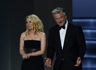 Usa, arrestato Alec Baldwin per una lite sul parcheggio. Trump: “Buona fortuna”