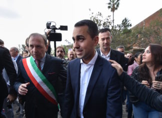 Vitalizi, Di Maio: bye bye anche per consiglieri regionali, addio nababbi