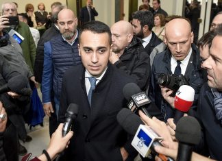 Di Maio: incontrerò vittime Salvabanche giovedì, assieme ad altre associazioni
