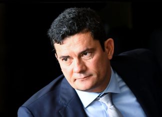 Brasile, il ministro Moro si dimette: “Interferenze da Bolsonaro”