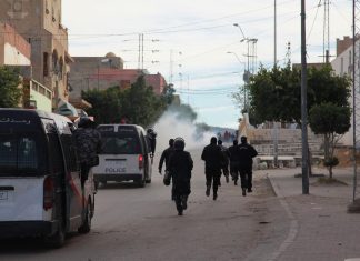 Tunisia, nuovi scontri a Kasserine: la protesta si estende in altre città
