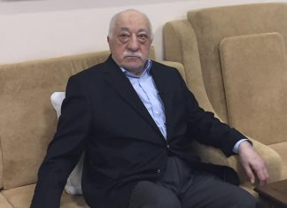 “Legami con Gulen”: 51 mandati d’arresto per i militari in Turchia