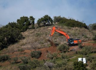 Spagna, bimbo caduto nel pozzo: settimo giorni di ricerche per salvargli la vita
