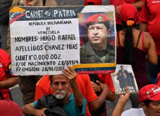 Venezuela, Francia ribadisce ultimatum: “Scade oggi, Maduro convochi presidenziali”