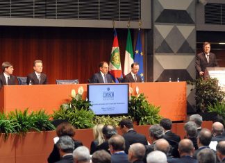 Borsa, Milano chiude in ribasso con banche in affanno