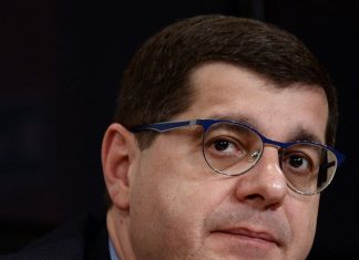 Scuola, Giuliano(M5s): “Il Decreto inclusione valorizza il ruolo dei docenti”