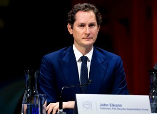 Fca, Elkann: “Al via a Mirafiori i lavori per la 500 elettrica”