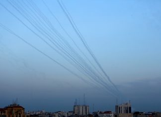 Turchia: “Pronti a sanzioni per gli Usa dopo l’acquisto di missili S-400”