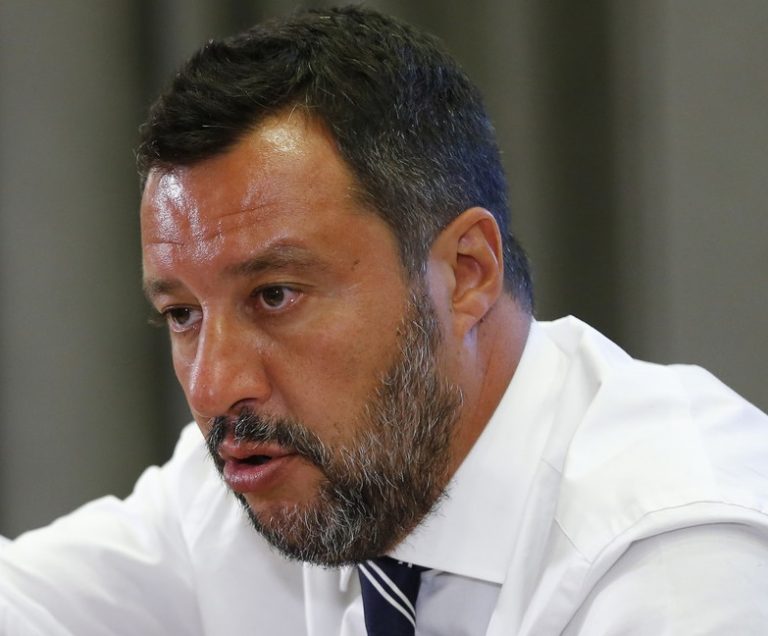 Crisi, Salvini: “Con accordi contro-natura arriverà il giudizio del popolo”