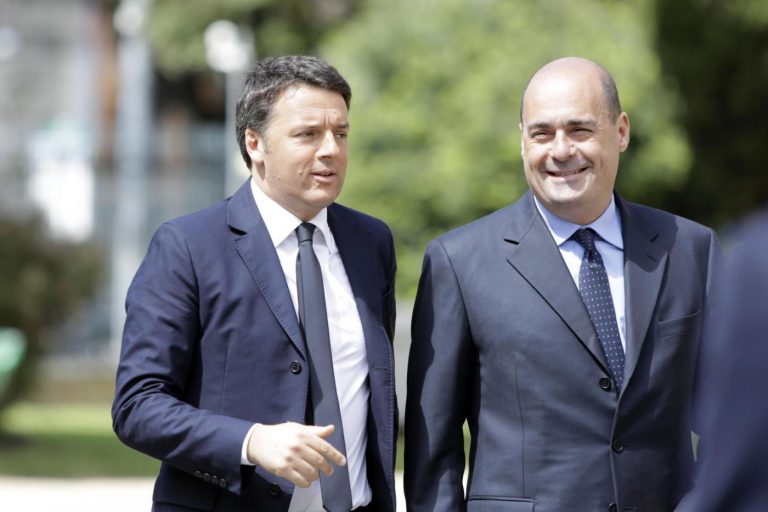 Pasticcio Pd: Renzi tende la mano al M5S, Zingaretti lo frena