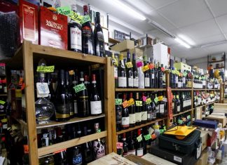 Dazi, Coldiretti: il crollo del vino statunitense in Cina spinge il Made in Italy