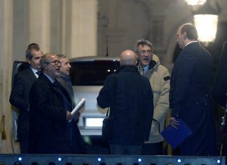 Ilva, bloccato lo spegnimento dell’altoforno: prima svolta