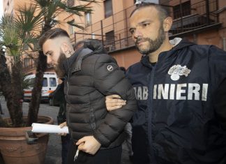 Omicidio Sacchi, il gip: a fornire l’arma a De Propris è stato il papà