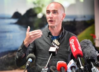 Nuova Zelanda, l’esercito andrà a recuperare le vittime del vulcano nonostante i rischi