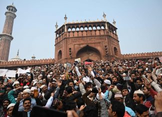 India, nuove proteste contro legge cittadinanza: salgono a 21 i morti