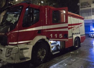 Roma, diversi camper a Ostiense: trovato corpo carbonizzato