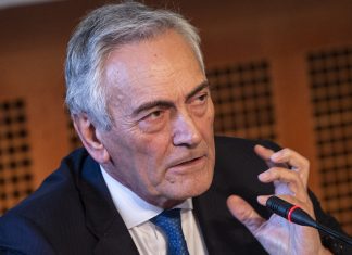 Calcio unito contro il razzismo. Gravina: “Presto il riconoscimento facciale passivo”