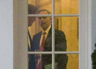 Usa, legali di Trump: “L’impeachment è un tentativo di influenzare le prossime elezioni”