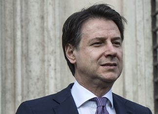 Covid-19, Conte alle opposizioni: “Adotteremo tutte le misure necessarie”