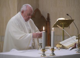 Venezuela, Vaticano: “Il Papa prega per le vittime, la Chiesa non è schierata”